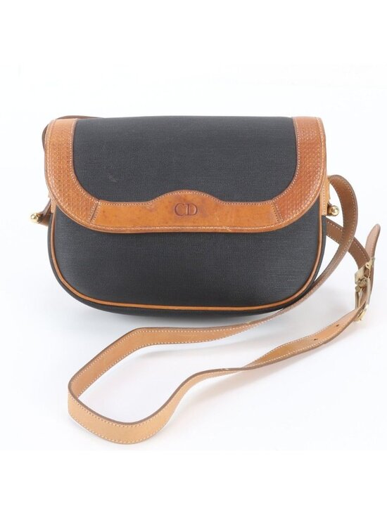 Christian Dior Handbags - Dior Vintage Leather Shoulder Bag Crossbody Black